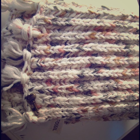 Fossil Scarf