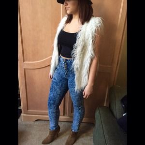 High waisted skinny jeans