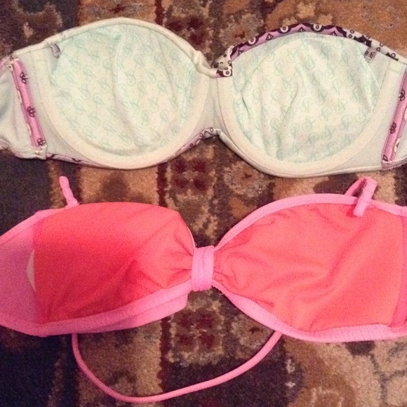 VS adorable bathing suit tops👙 - Picture 3 of 4