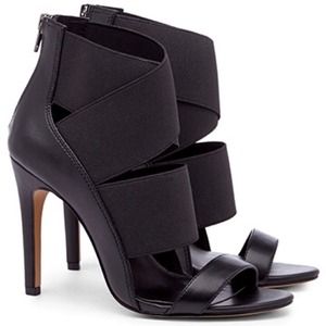 Sole Society Miri Heel