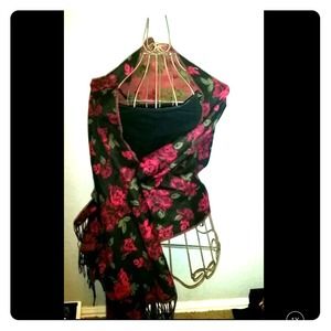 Gorgeous shawl or scarf