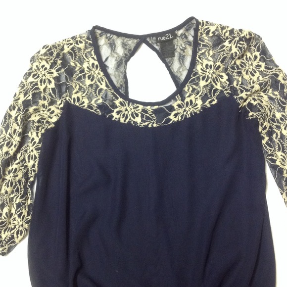 Navy blue and off white Sheer mid sleeve shirt! - Picture 1 of 2
