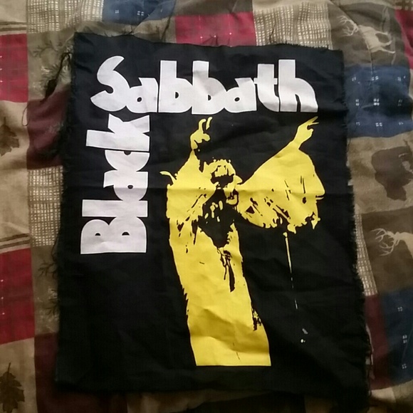 Black sabbath BP , whitechapel SM and G n' R BP