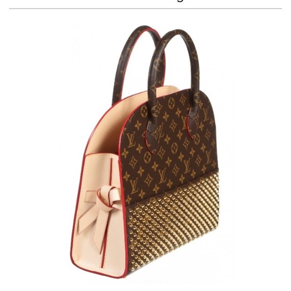 ISO Love this bag so much:)