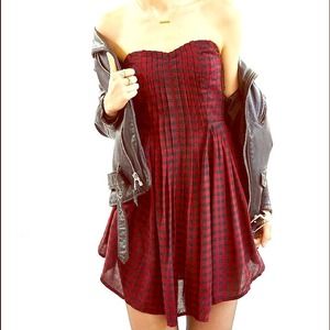 Pins & Needles Vivian PintuckPleat strapless dress