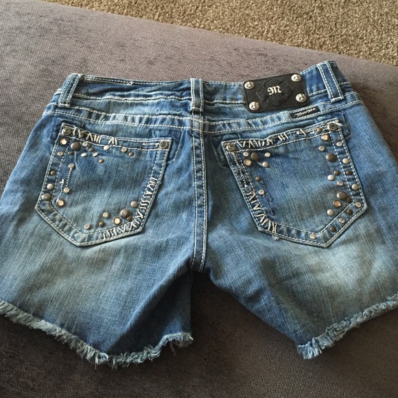 Miss me shorts - Picture 2 of 4