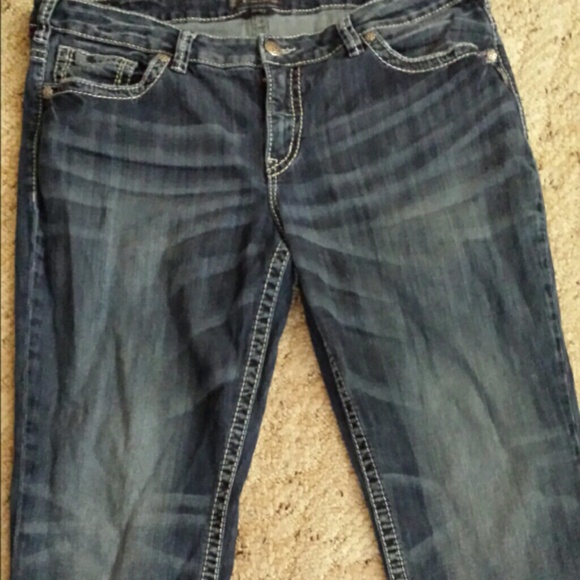 Silver brand Suki capris....size 20