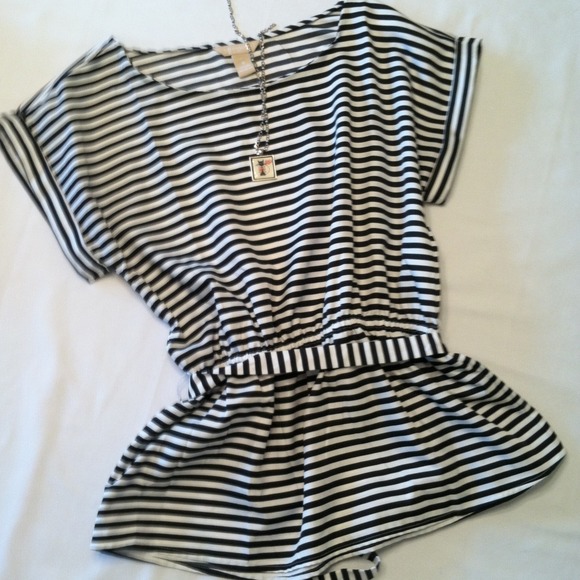 ❤Sold❤ Silky Peplum Blouse