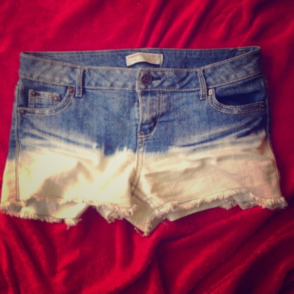 Ombre shorts 13