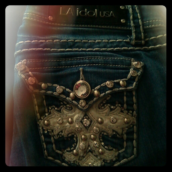 Cute jeans L.A. Idol