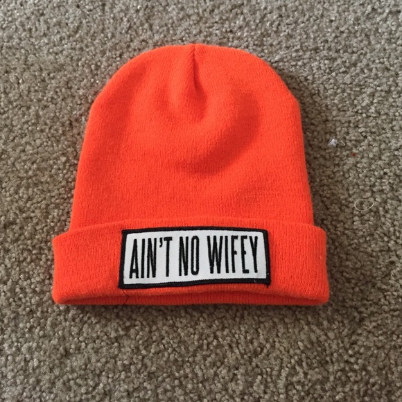 Dimepiece ain't no wifey beanie
