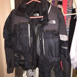 Black classic steep tech