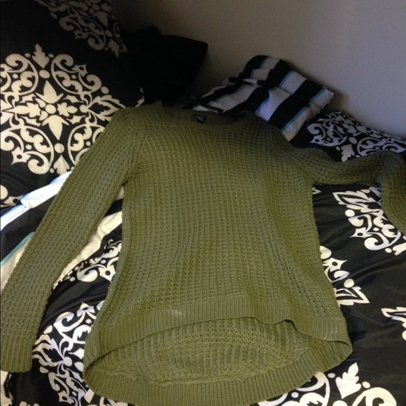 Rue21 sweater