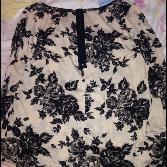Long sleeve shirt