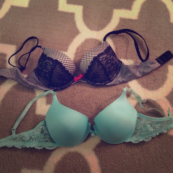 Victorias Secret Bras