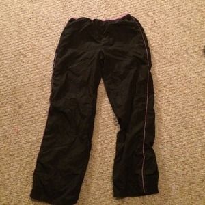 Black jogging pants w/ purple