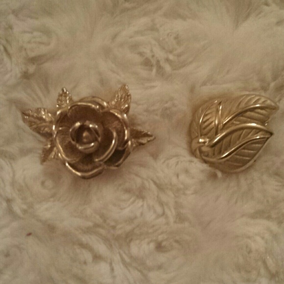 Antique clip on earings