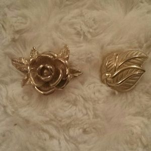 Antique clip on earings