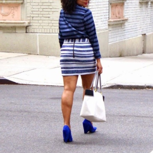 NWT Pim & Larkin Blue/White Striped Mini Skirt - Picture 3 of 4