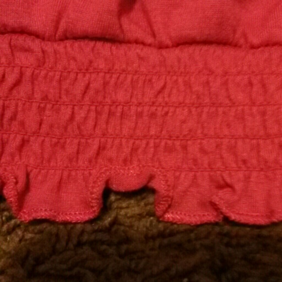 Pink Ruffled Neck Tank - Picture 2 of 4