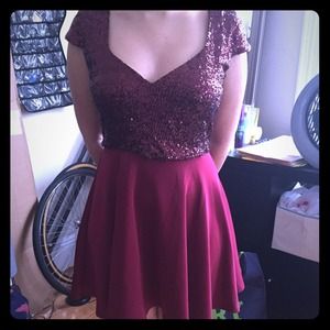 PRICE ⬇️ NWT Asos red dress with sequined bodice