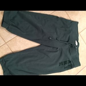 Aerie skinny crop miss green sweats