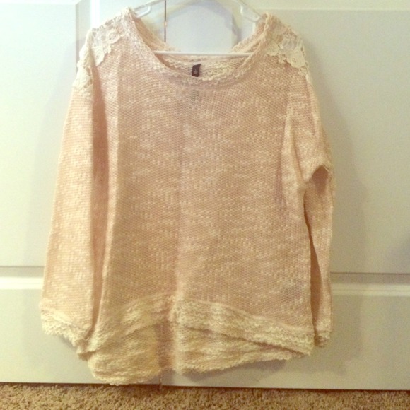 Jessica Simpson sweater with gorgeous lace detail
