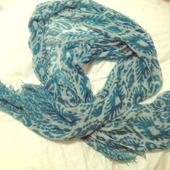 Caribbean Blue Boho Scarf!🐬🐚🌴💠💠