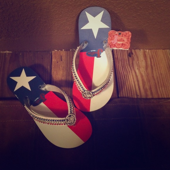 RED * WHITE * BLUE Justin Flip Flops NWT