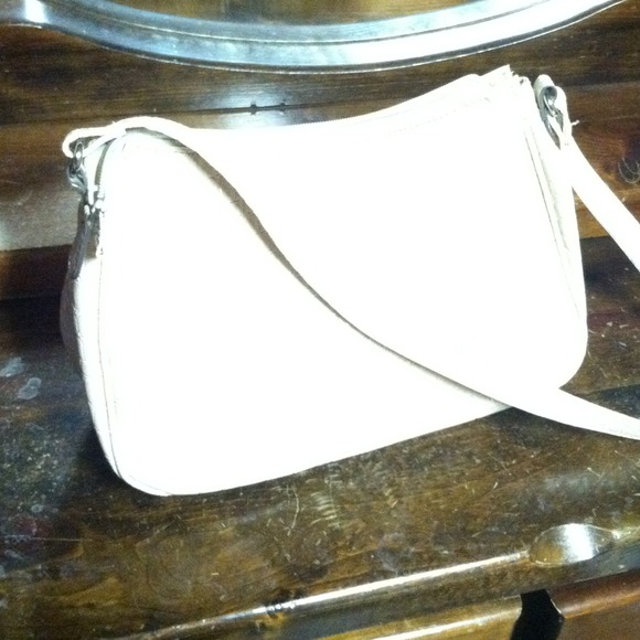 Purse - Picture 2 of 2