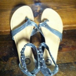 Sandal