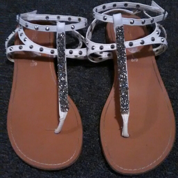 Sandals - Picture 3 of 3