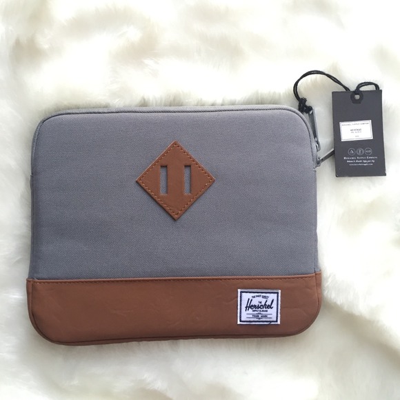 Herschel Handbags - Herschel IPad Sleeve