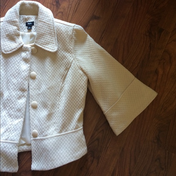 Button Up Blazer - Picture 2 of 4