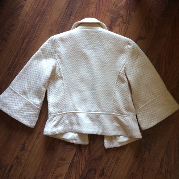 Button Up Blazer - Picture 3 of 4