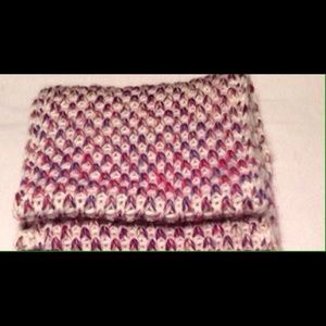 Chunky knit infinity scarf