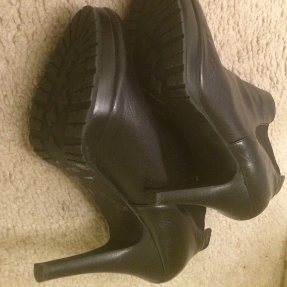 Jessica Simpson booties - Picture 3 of 4