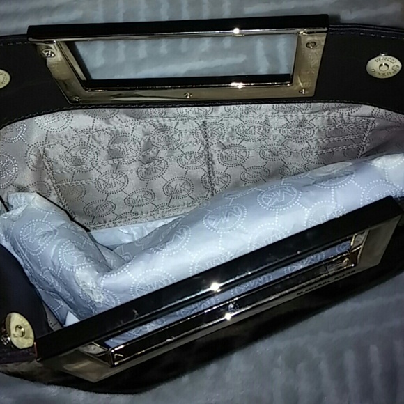 Michael Kors Berkley Clutch - Picture 3 of 4