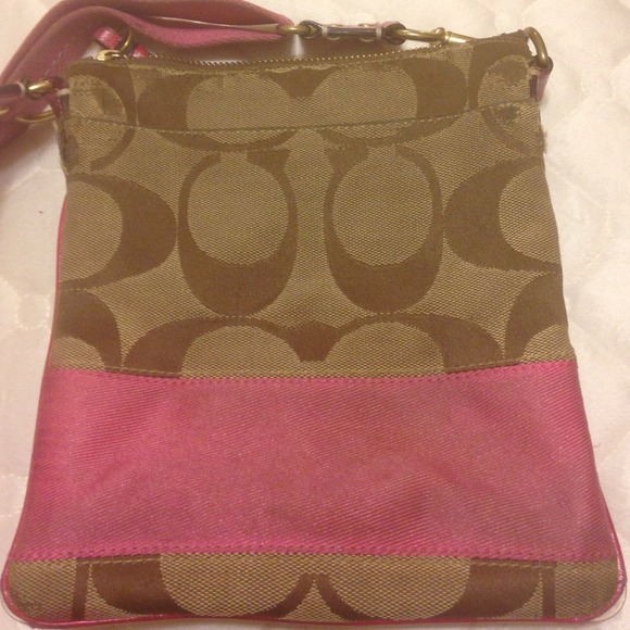 Authentic Coach small purse.