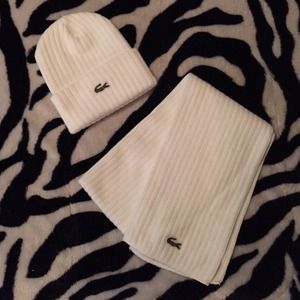 Lacoste chunky knit scarf & beanie