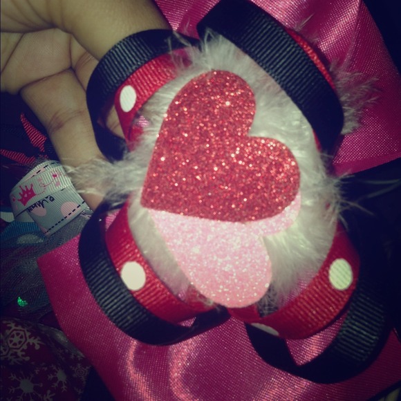 Valentine's hair bow !