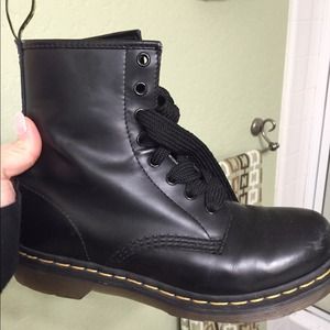 Dr Martens woman's 8
