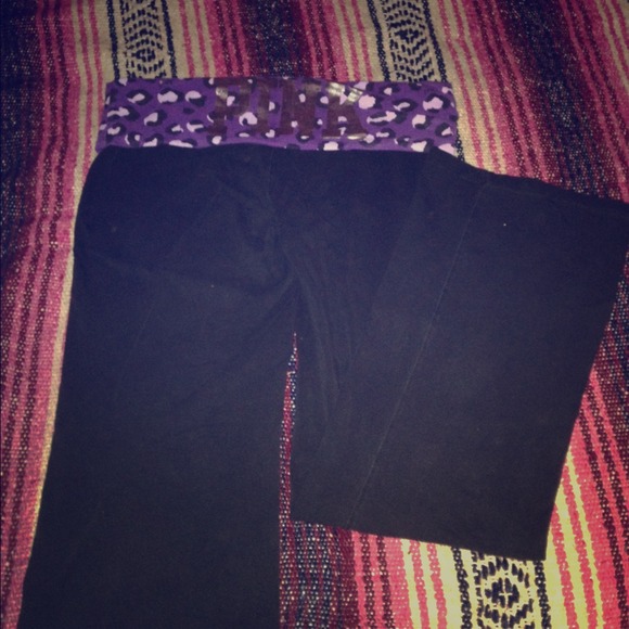 Pink yoga pants bundle🎀