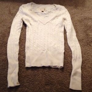 Creme sweater