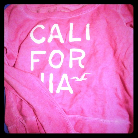 Hollister FREE - Picture 1 of 1