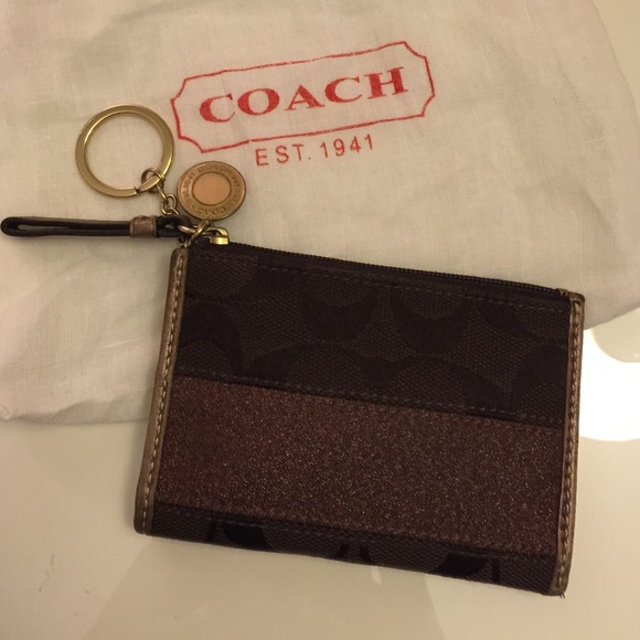 Pre-loved Coach Coin Purse with detached Key Ring