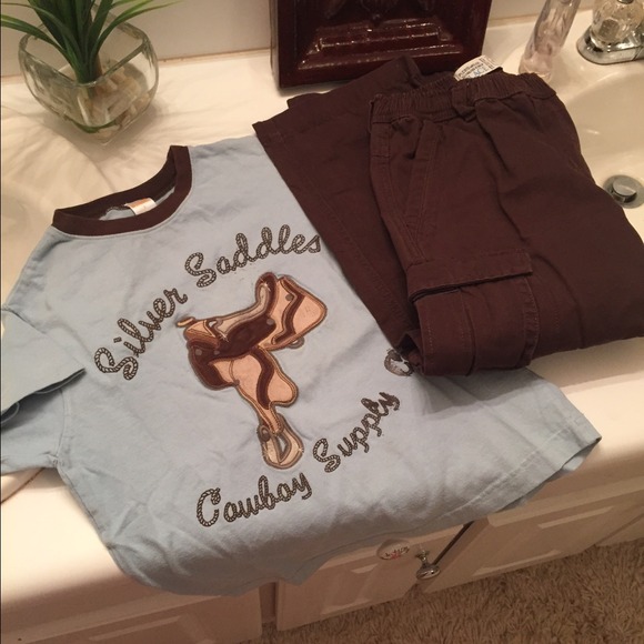 Boys size 7 outfit