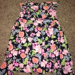 Floral strapless dress