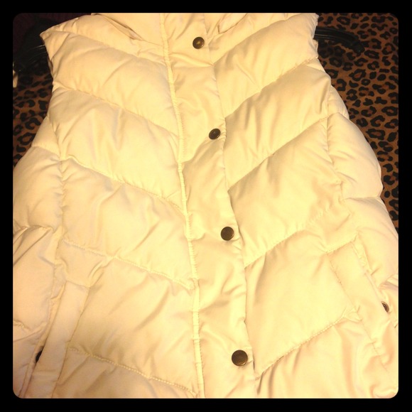 Gap vest - Picture 1 of 3