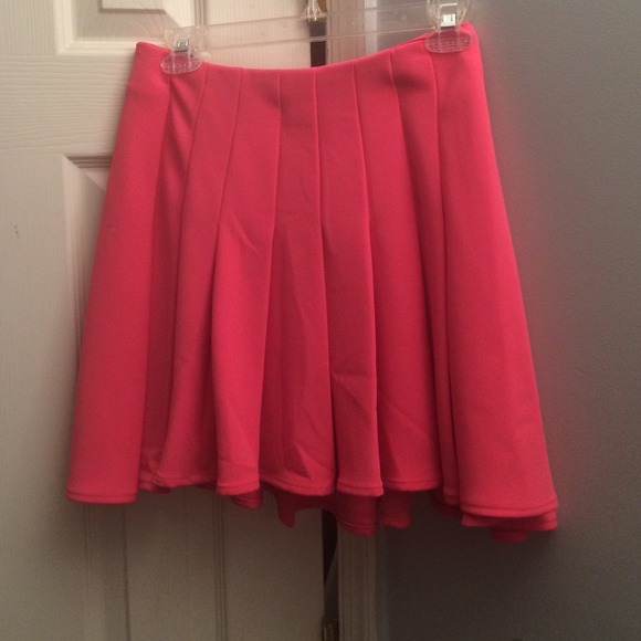 Pink skirt from H&m - Picture 1 of 2